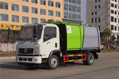五十鈴餐廚垃圾車與五環牌餐廚垃圾車價格與配置深度解析